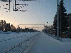Tällä hetkellä asema-alueella ei ole muita palveluita. Kuva 16. Kempeleen rautatieasema nähtynä kohti pohjoista (kuva: Arkkitehtitoimisto Lukkaroinen Oy, helmikuu 2017). Kuva 17. (vasemmalla).