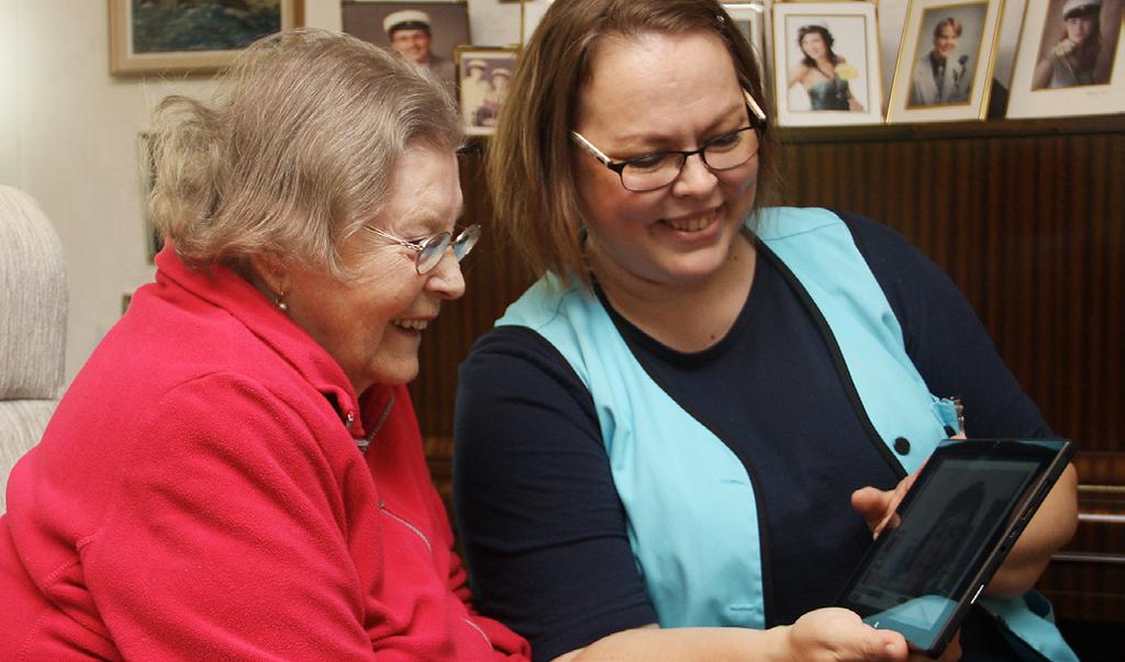 VIDEOYHTEYSTEKNOLOGIA Lääkäripalvelut videoyhteydellä asiakkaan kotiin NIINA HOLAPPA Kuva 42.