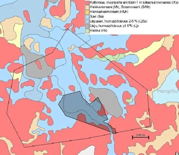 24.1.2018 5 (9) Kuva 3. Hangelbyn pohjavesialueen maaperäolosuhteet. Tutkimusalue osoitettu mustalla viivauksella (taustakartta Maanmittauslaitos, maaperäkartta Geologian tutkimuskeskus).