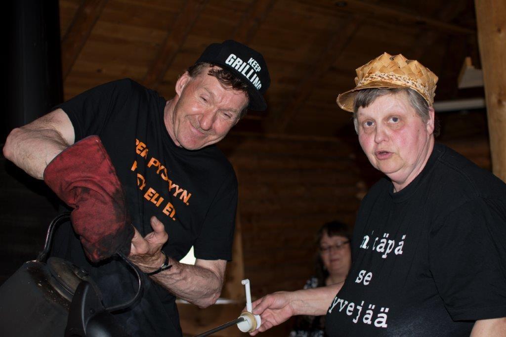 vierailijajoukko sai nauttia polun
