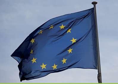 HISTORIA Euroopan neuvosto toimi tienraivaajana Euroopan yhdentymiskehityksessä.