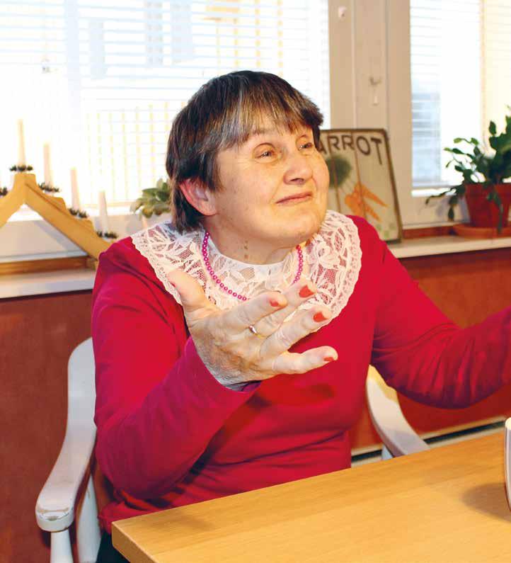 ERITYISHUOLTO LYHYTAIKAISHOITO LYHYTAIKAISHOIDOSSA asiakas asuu tai oleskelee hoitoyksikössä laaditun suunnitelman mukaisesti.