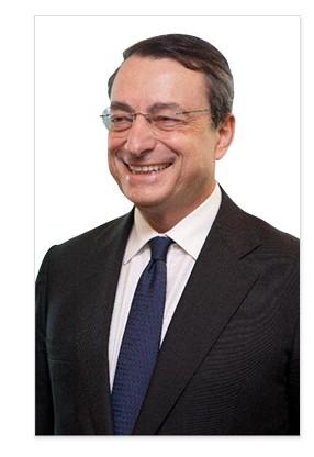 Euroopan keskuspankki vastaa euron hallinnoinnista Mario Draghi Euroopan keskuspankin pääjohtaja Varmistaa hintojen
