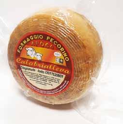 800g x 4kpl AP003 - Pecorino Semiduro/ AP004 - Pecorino Stagionato Valmistettu pastöroidusta lampaanmaidosta