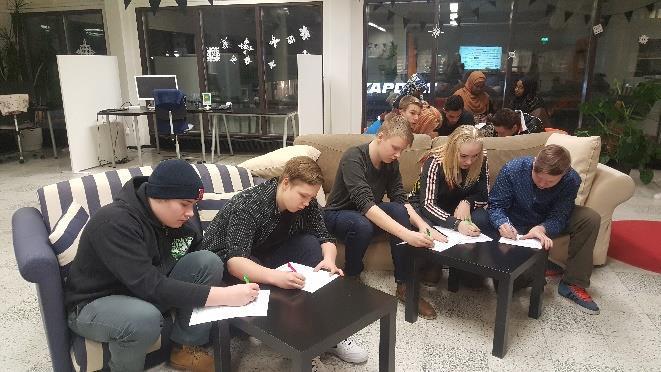 Nostemedia Oy & Napsu Oy: Markkinatilannekartoi tus ja analyysi kotimaanmatkailusta. Valmennus: Miten esitän idean. Mitä on pitchaaminen. Mistä koostuu hyvä pitch. 9.2.