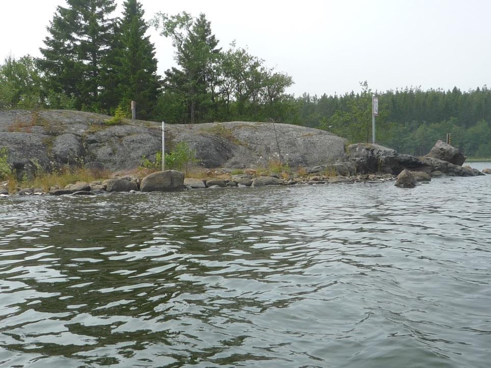 Sillkrunnin saari on Merikarvian kunnan omistuksessa. Siellä on varausmaja, sauna ja laituri sekä kuivakäymälä. Ei juomavettä. Varausmaja on Mericampingin hoidossa ja laituri majan varaajan käytössä.