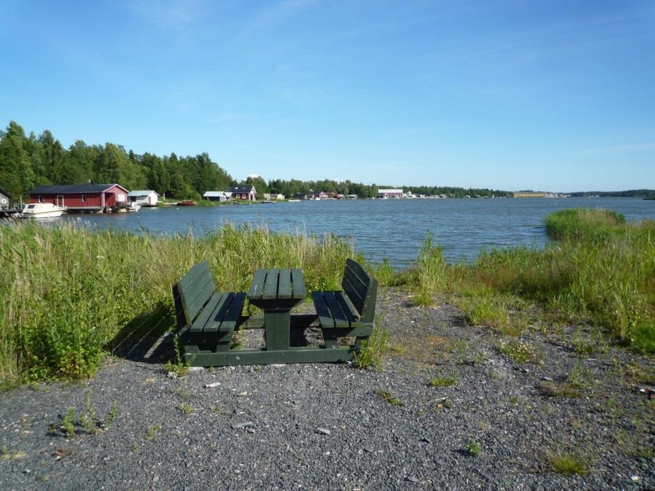 Kunelinviikin perä on Krookanlahden luoteispäässä Mericampingille johtavan maantien varrella. Viikin perässä on Viidsantin peräksi kutsuttu vanha suomukalojen nuotta-apajan nostopaikka.