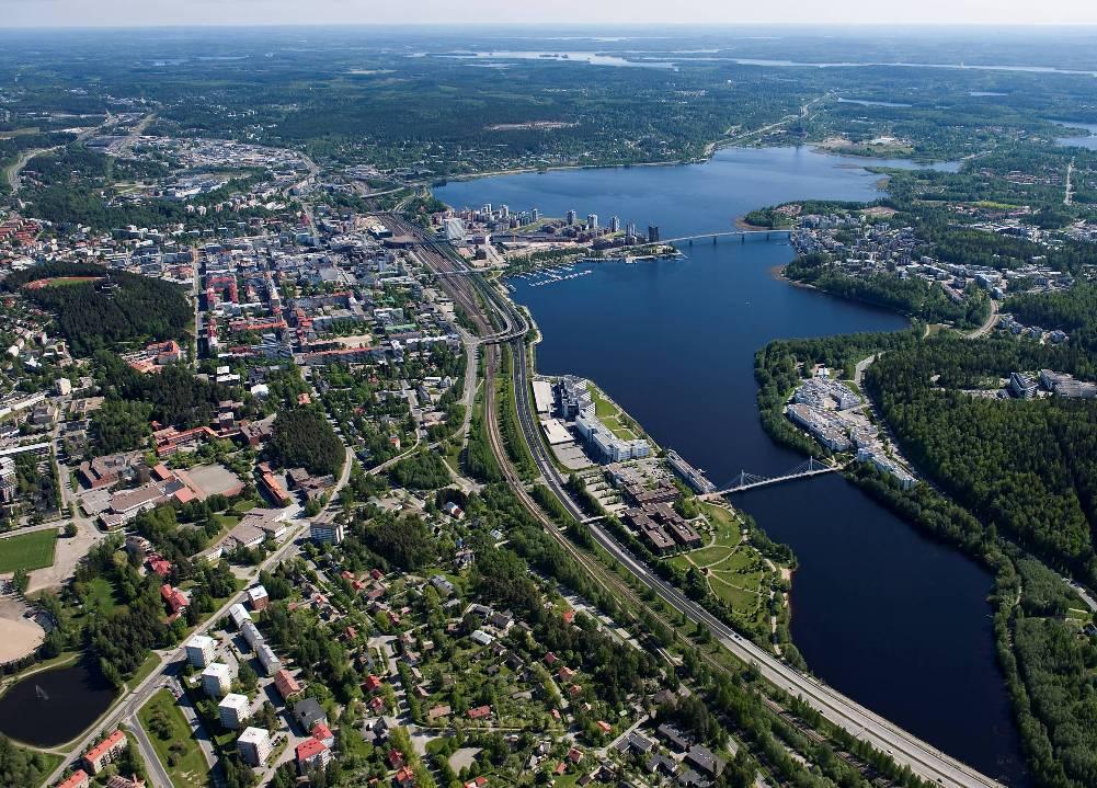 RAAMILAUSEIDEN TEEMAT PÄÄTAVOITE: HIT JYVÄSKYLÄ!