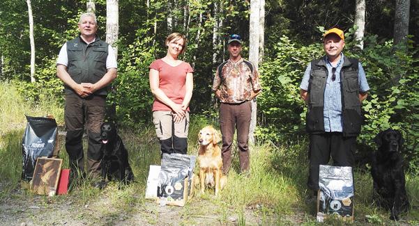 18 Hakuruutu Noutajien B-Metsästyskoe 12.8.2017 Raasepori Tuomari Jyry Tuominen Ylitoimitsija Katja Villikka Helsingin Seudun Kennelpiirin Piirimestaruuskoe 1. lbn Chilihunters Swift Meeki, om.&ohj.