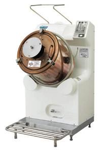 minuutissa mitat: 610x630x1810 mm sähköliitäntä: 230V1NPE 1,25kW kylmävesiliitäntä: 1/2 poisto: ø30 mm koodi: 4000416-Z17001 OUTLET-hintaan 8700,- (norm.