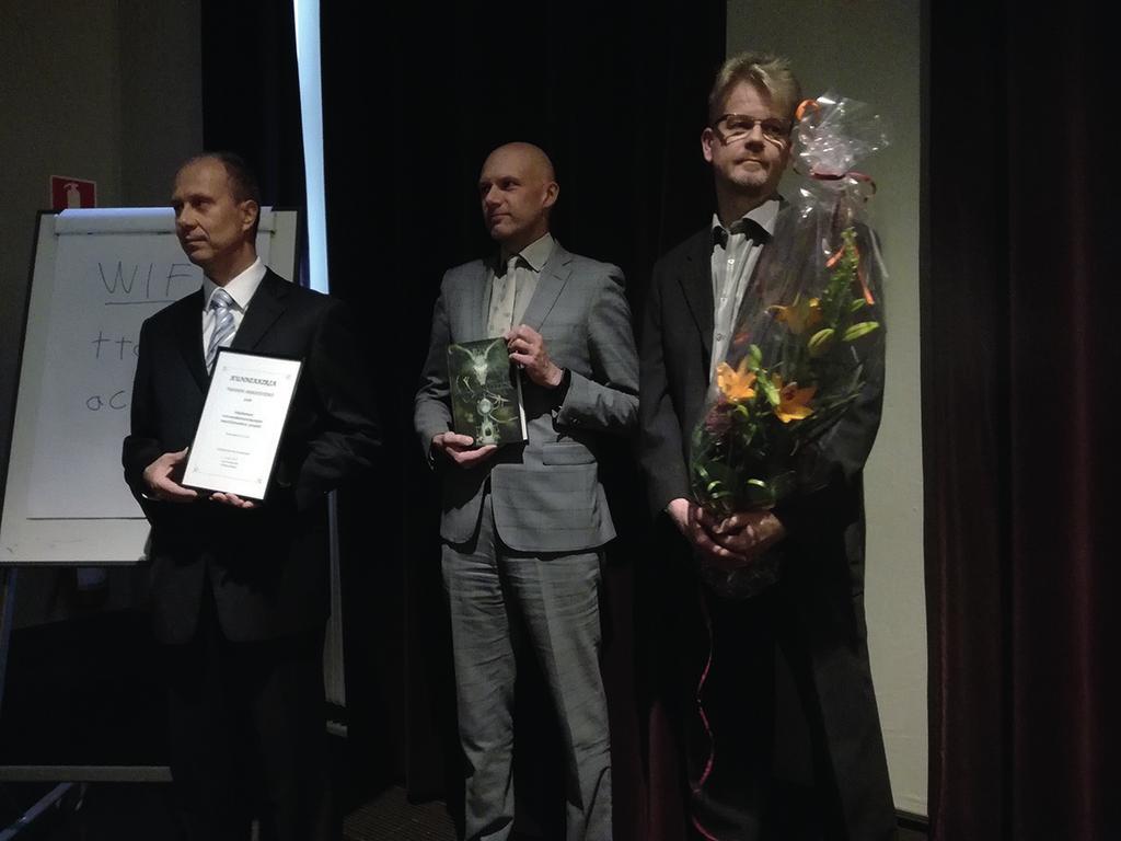 ARKISTOT Vuoden arkistoteko 2018 Arkistojen päivän toimikunta on valinnut 2018 Vuoden arkistoteoksi Eduskunnan veteraanikansanedustajien muistitietoarkisto -projektin.