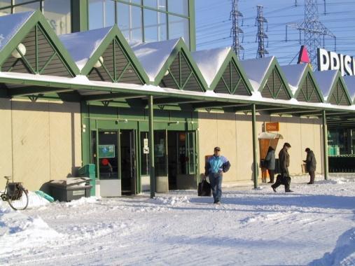 Palveluiden saavutettavuus korostuu Erilaisten palveluiden saavutettavuus on asumisen keskeisimpiä laatutekijöitä.
