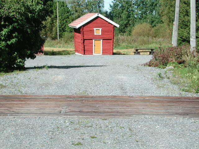 ESPOO 2004 TUTKIMUSRAPORTTI RTE2208/04 Kuva: Erkki Ritari, Perälän tasoristeys Tasoristeysten turvallisuus Seinäjoki
