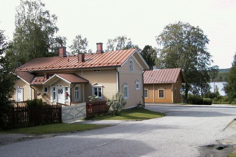 Viikko 27 LIPERI LIEKSA LIEKSA NURMES Veneretket Sibeliuksen häämatka-aitalle Monolaan 4.7. klo 13.00 Veneretki Monolaan 4.7. klo 14.