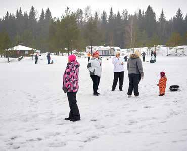 Teltassa ei onneksi tarvinnut nukkua kertaakaan. Vuonojen maa, on se nähtävä omin silmin. Ei valokuva pysty mielestäni kertomaan, kuinka komeat maisemat voivat olla.