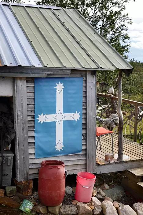 1940-luvulta tähän päivään kultaa on löytynyt Miessijoelta satoja kiloja. Kokonaisia kaivukesiä on jäljellä yksi.