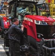 tehtaisiin on investoitu Päivittäinen tuotanto jopa traktoria 300 miljoonaa euroa 100 85 % tuotannosta vientiin maahan yli