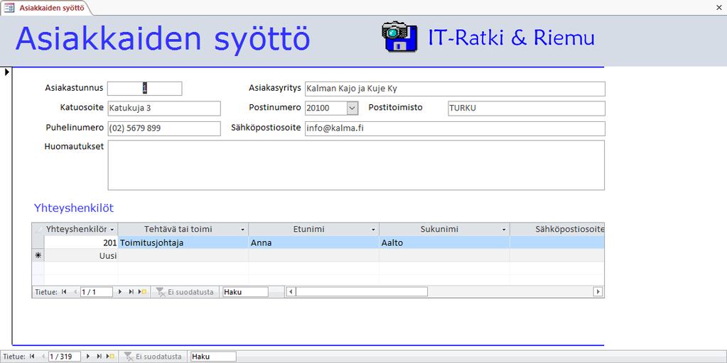 Piirto-objektin lisääminen Napsauta Lomakenäkymä (Form View) -painiketta, näet syöttölomakkeen. Kuva 92 Lomake syöttötilassa Tässä näet lomakkeen kentät niiden uudelleenjärjestelyn jälkeen.