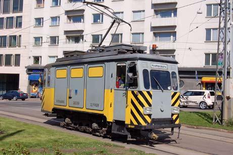 26 4/2010 Pitkämanne 162 sai Helsingin Energian tilaaman yönmustan uuden