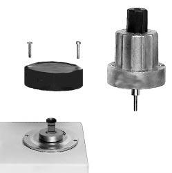 Ruuvaa säätöhattu E irti hydraulijarrusta.. Kierrä säätöhattua ja käytä sitä työkaluna.. Kierto vastapäivään = Pikaiskun suureneminen (+).. Indstillingshætten E skrues af hydraulikanordningen.