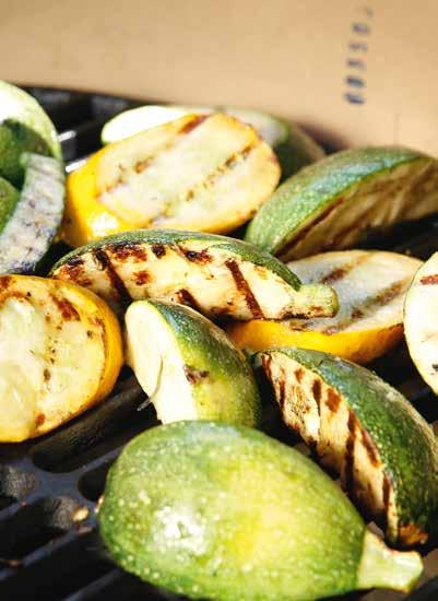 GRILLAAMINEN Älä käytä grillauksessa öljyä tai käytä sitä vain hyvin vähän. Kun ei käytetä rasvaa, grillaaminen on herkullinen ja myös terveellinen ruuanvalmistustapa.