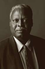 Salih Mahmoud Mohamed Osman Salih Osman työskentelee asianajajana Sudanin kidutuksen vastaisen järjestön SOAT:n palveluksessa ilmaisena oikeusavustajana ihmisille, jotka on vangittu mielivaltaisesti,