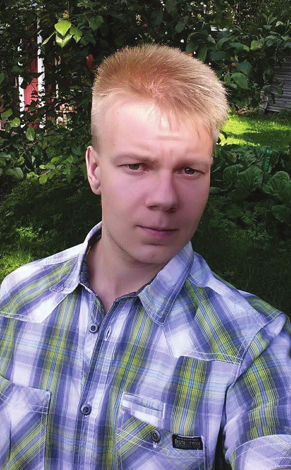 3. Vapaa-ajallani tykkään olla paljon läheisteni kanssa, roikkua netissä ja liikkua. Tykkäisin myös matkustella paljon, jos aika ja opiskelijabudjetti antaisi myöten. 4.