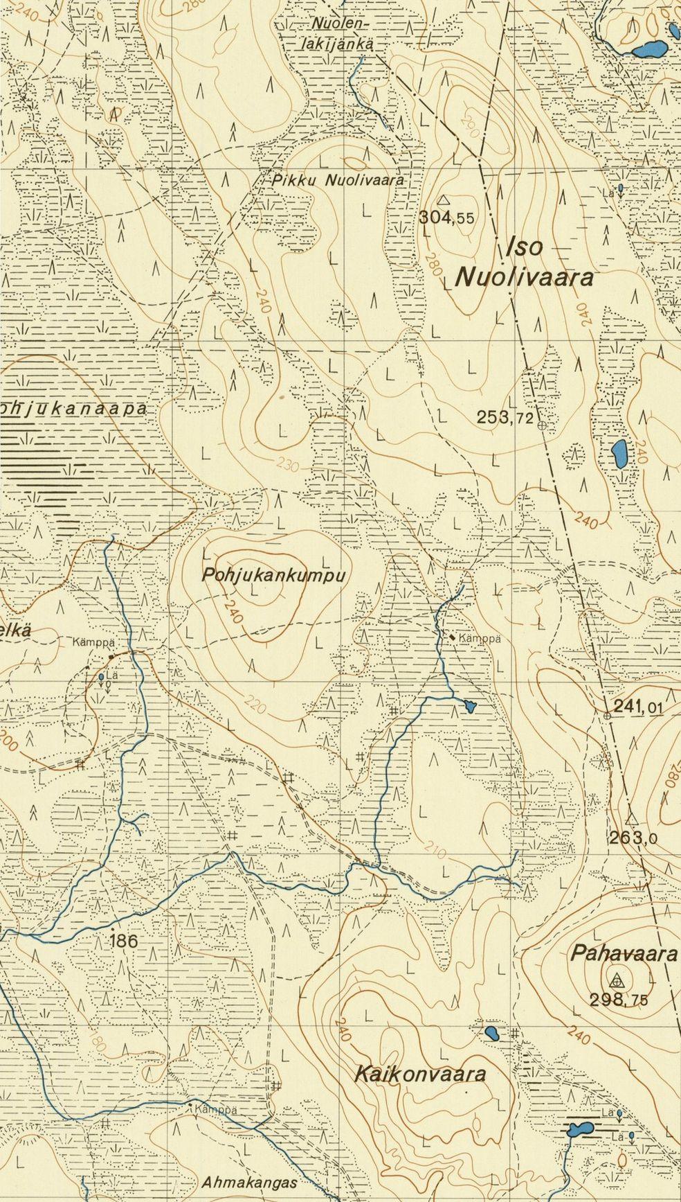 16 4. Alueen esihistoriallinen maankäyttö Mannerjäätikkö vetäytyi alueelta n. 10 600-10 300 vuotta sitten. Valtaosa alueesta on supra-akvaatista, eli korkeimman rannan yläpuolella.