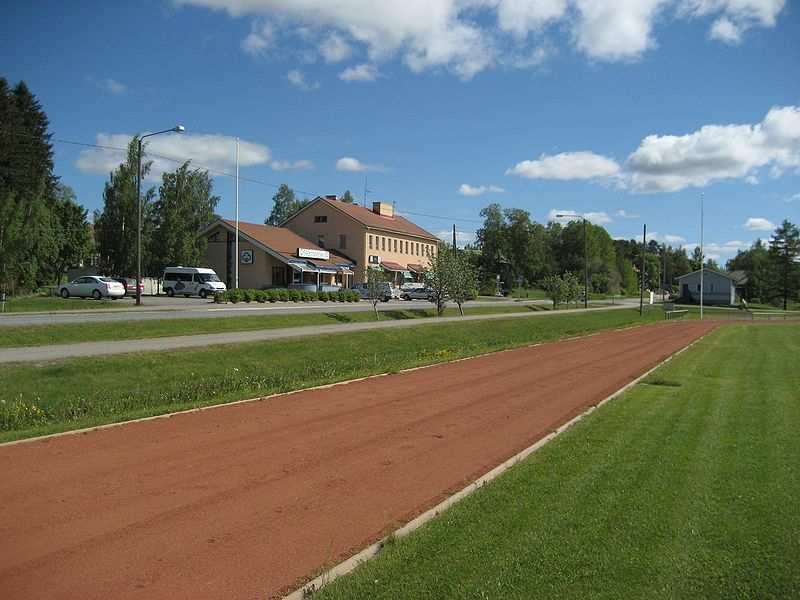 SUODENNIEMEN KESKIPITÄJÄ Keskipitäjän reitti