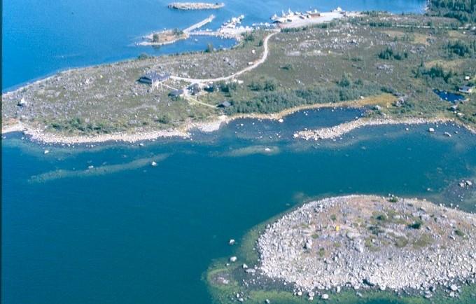 MUSTASAAREN KUNTA KLOBBSKATAN