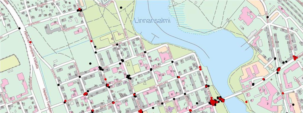 Vaarallinen risteys keskustassa (musta, lapsille ja nuorille suunnatuissa kysymyksissä) Vaarallinen liittymä