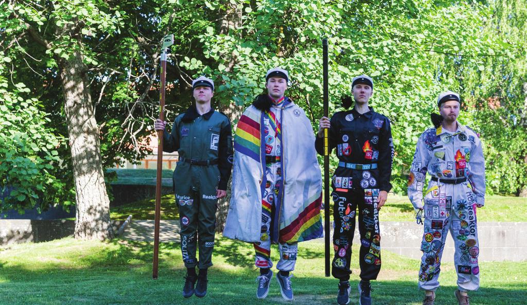 phabut -phutisottelu, Kaukkarit Stadisuunnistus Fuksisitsit Haalarisitsit Lakinlaskijaiset Unskin pitkä Fuksien juhlasitsit Infoähky XIX (Athenen vuosijuhla!