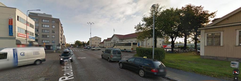 Suunnittelualueen eteläosassa sijaitseva funkistyylinen kiintotavaratoimisto valmistui vuonna 1938.