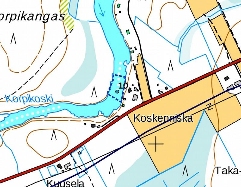 29 Kohde 10 (ja 5). Maanmittauslaitoksen peruskarttarasteri 1:20 000, 8/2015. Suojelualueen ehdotus sinisellä katkoviivalla. 11.