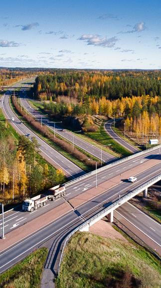 Kehitysvaiheen sisältävä ST-urakka Tavoitteet Keventää tarjousvaihetta ja sen kustannuksia Tarjoajan innovaatiot pysyvät salassa Lisätä hankkeen kehittämispotentiaalia Alentaa rakennuskustannuksia