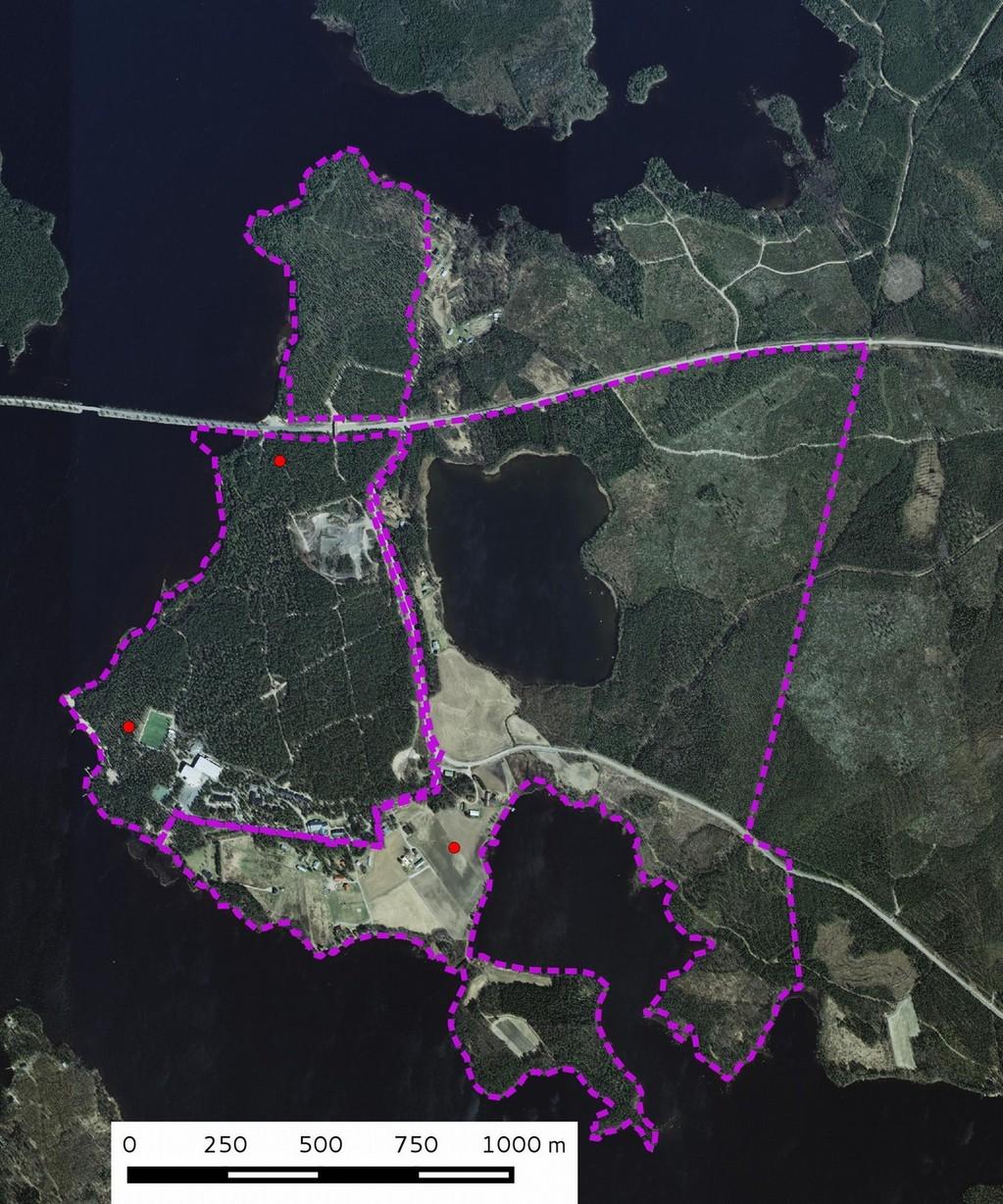 6 Kartta 3. Ortoilmakuva. Kaava-alueiden rajat violettina katkoviivana; tunnetut muinaisjäännökset punaisena pisteenä. Maanmittauslaitoksen ortokuvat 9/2016 >wms-server http://tiles.kartat.kapsi.