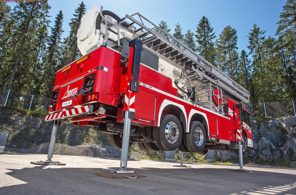 Bronto Skylift on kuorma-autoalustaisten henkilönostinten markkinajohtaja Suomessa ja maailmalla.