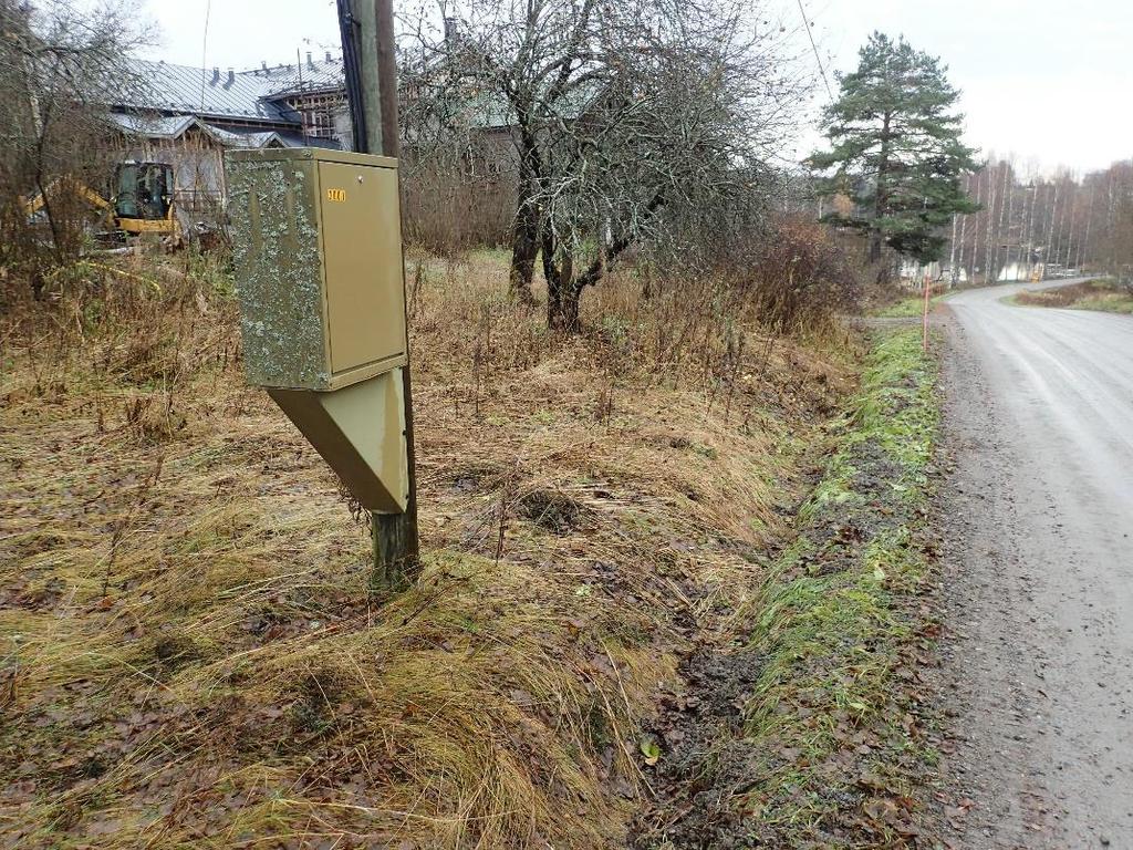 ja ja urakoitsija), että maakaapelin kaivu tulee Pitkäjärven historiallisen kylätontin kohdalla tehdä arkeologin valvonnassa.