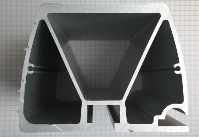 69 length) was enough. Wall thickness parameters and extrusion length parameter boundaries could not be chosen independently of each other.