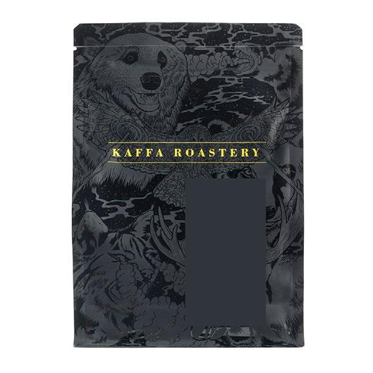 KAFFA-KLASSIKOT DARK ROAST Paahtajamme on käynyt kahvitiloilla valitsemassa kahvin raaka-aineet ja https://www.kaffaroastery.