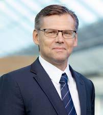 johtamisen tutkinto Suomen kansalainen Dave King s.