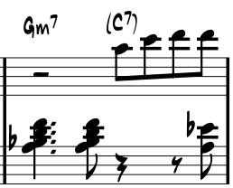 terssille. Näin ollen tahdin sointumerkit voisivat olla myös F7sus4 ja F7. (Esimerkki16.) Esimerkki 16. Tahti 65.