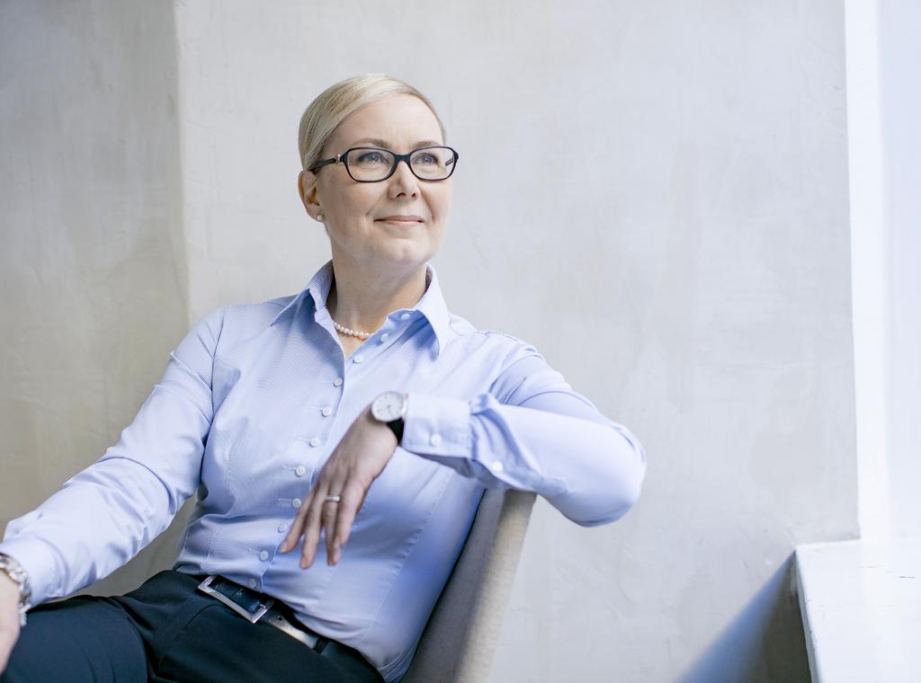 TOIMITUSJOHTAJAN KATSAUS TOIMITUSJOHTAJAN KATSAUS 2 3 "Kuluneena vuonna kaasu tunnistettiin yhä keskeisemmäksi keinoksi vähentää hiilidioksidipäästöjä.