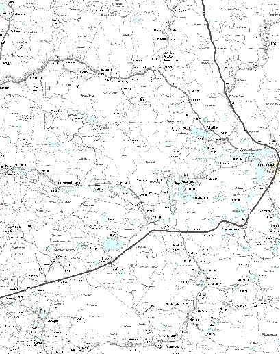 Tieverkkoa Pudasjärvellä on 2 500 kilometriä, josta Tiehallinnon ylläpitämää tiestöä on 830 kilometriä. Kunnan tieverkkoa 47 ja yksityisteitä on puolestaan 590 kilometriä.