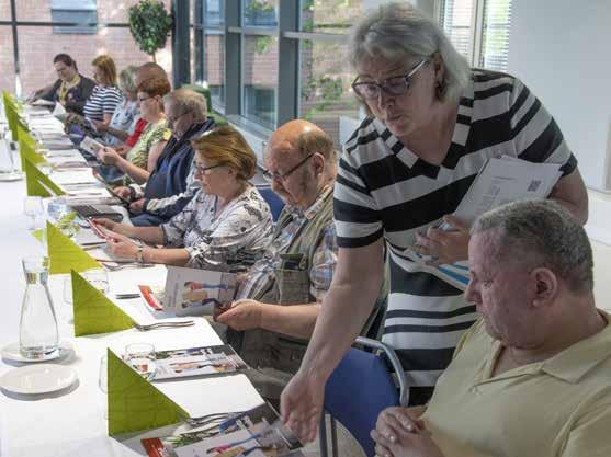 ASUKASTOIMIKUNTIEN VETÄJIEN KOULUTUS Kaikki lähtee kuuntelemisesta Hyvä valitus sisältää aina ehdotuksen ratkaisusta Ensin pitää saada paha mieli pois huutajalta, neuvoi Vuokralaiset VKL ry:n