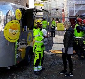 Rakennusalan eri työehtosopimukset ovat voimassa suomalaiseen yritykseen palkattuihin ulkomaisiin työntekijöihin aivan samoin kuten suomalaisiinkin.