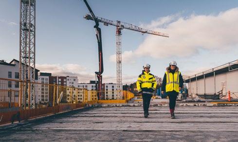 VASTUULLISUUSTAVOITTEIDEN SAAVUTTAMINEN VAATII YHTEISTYÖTÄ SRV tekee yhteistyötä vakiintuneiden aliurakoitsijoiden ja yhteistyökumppaneiden kanssa, jotka sitoutuvat sovittuihin toimintatapoihin ja