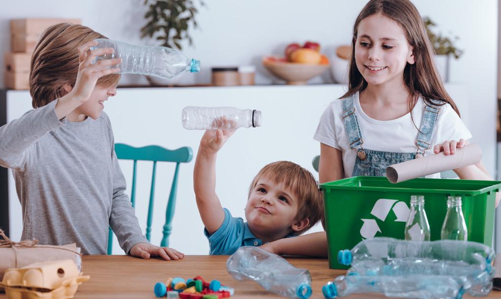 5.2. OSAAMISEN VAHVISTAMINEN SEKÄ TIETOUDEN JA INNOSTUKSEN LISÄÄMINEN Systeeminen toimintatavan muutos vaatii uudenlaista osaamista.