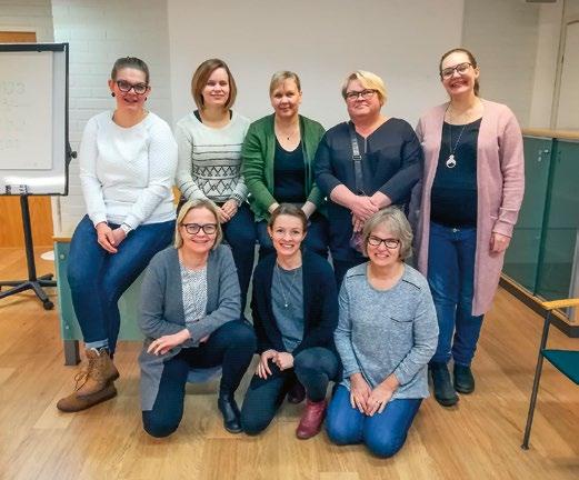 Hoitoapua elinsiirtolapsen perheelle Liiton hoitorengashoitajien koulutus järjestettiin joulua edeltävällä viikolla Tampereella.