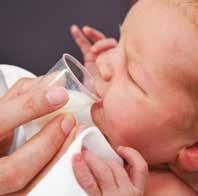Imetyksen turvamerkit Vauva saa riittävästi maitoa, jos hän imee rintaa laajalla otteella ja tehokkaasti vähintään kahdeksan kertaa vuorokaudessa hän ulostaa vähintään kerran vuorokaudessa